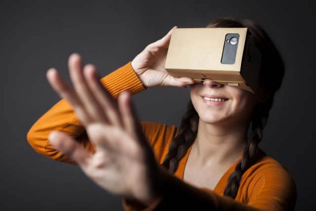 Cardboard virtual reality