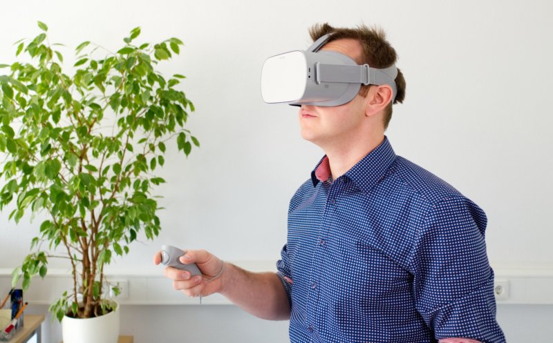 vr-3411378_1920 Oculus Go headset